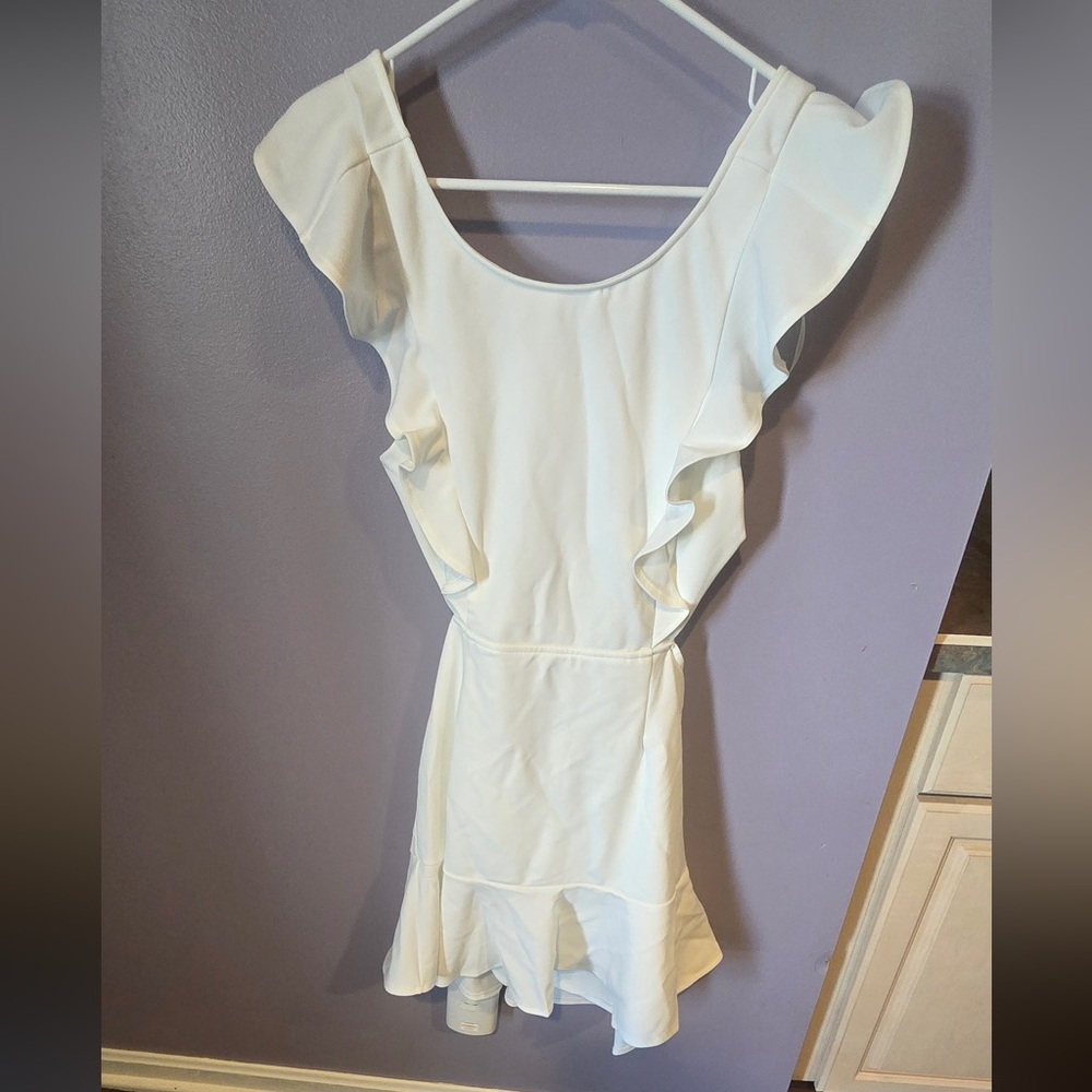 NWT Selfie Leslie White Open Back Dress